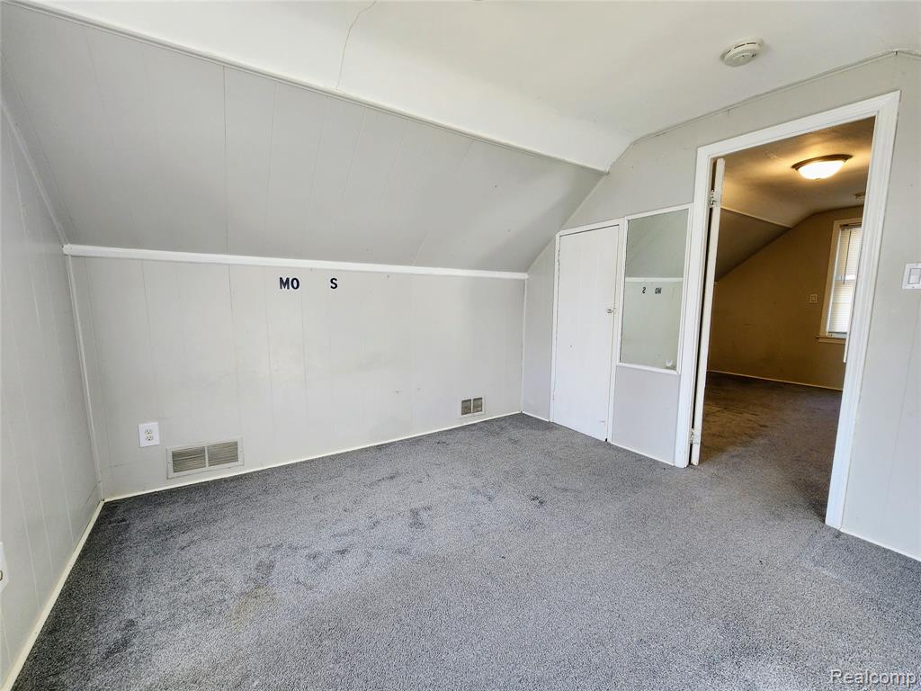 6147 Whitefield Street, Dearborn Heights, MI 48127 — Photo 42