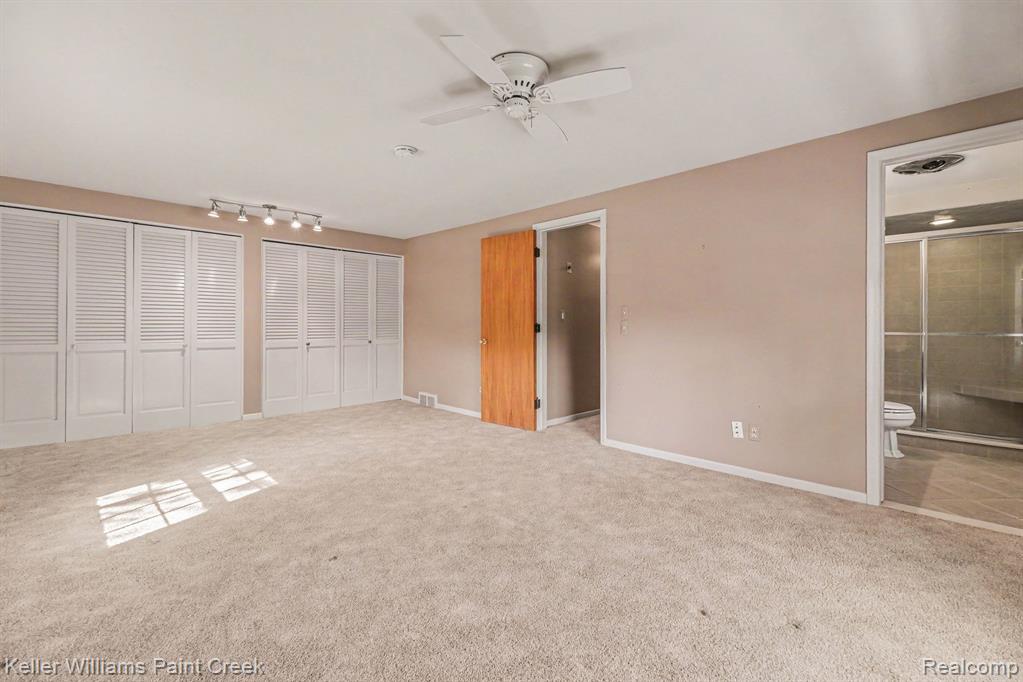 914 Croydon Road, Rochester Hills, MI 48309 — Photo 11
