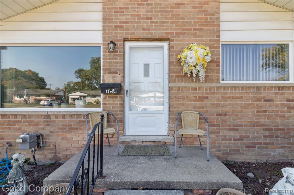 754 Alvin Street, Westland, MI 48186 — Photo 34