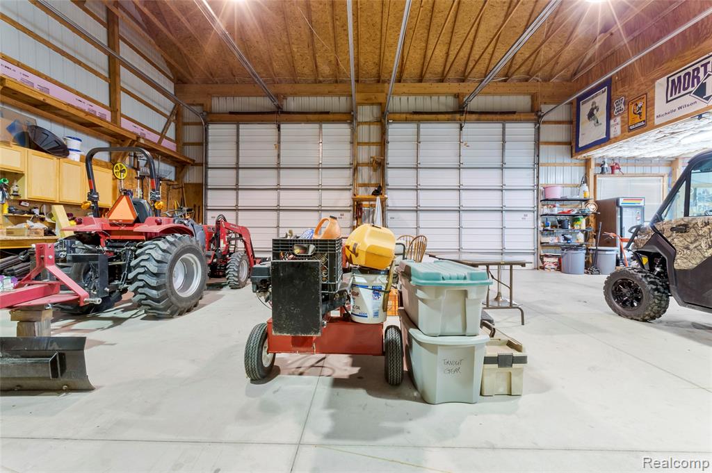 13085 Rohn Road, Fenton, MI 48430 — Photo 37