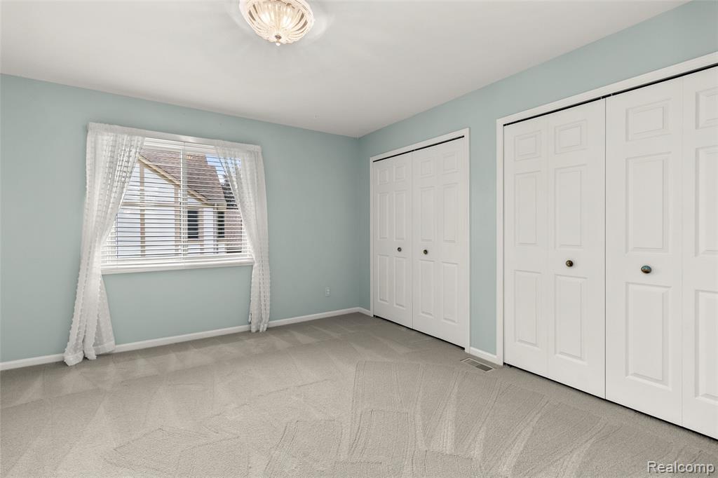 5648 Whitfield Drive, Troy, MI 48098 — Photo 23