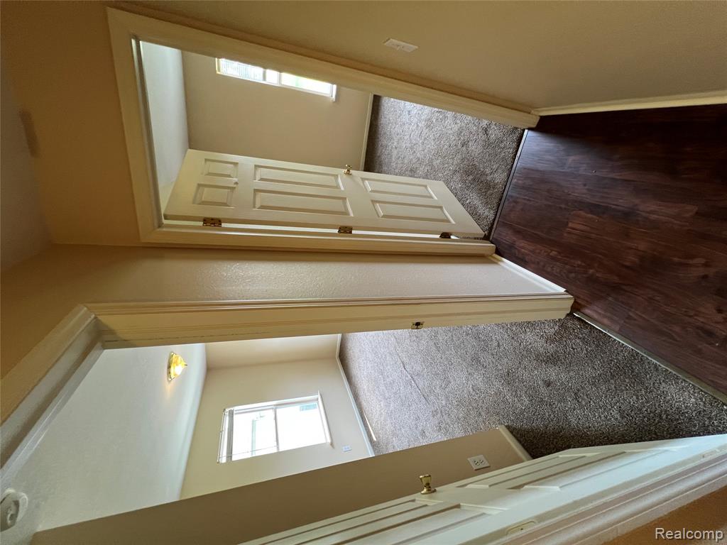 918 E Front Street, Monroe, MI 48161 — Photo 8
