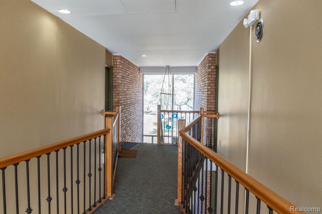 1205 ISLAND Drive, 201, Ann Arbor, MI 48105 — Photo 7