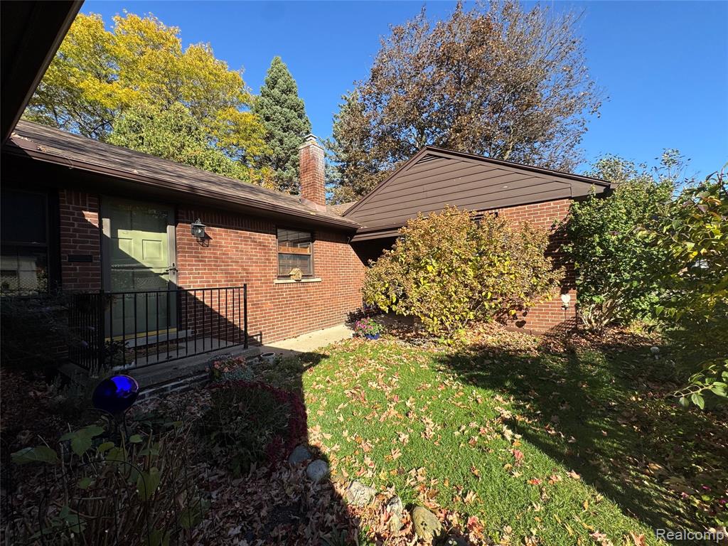 6 Danvers Lane, Dearborn, MI 48120 — Photo 5