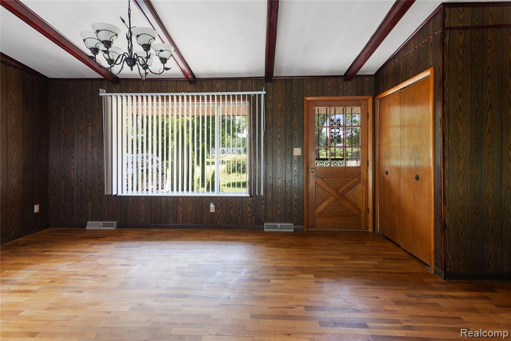 3499 E Carpenter Road, Flint, MI 48506 — Photo 6