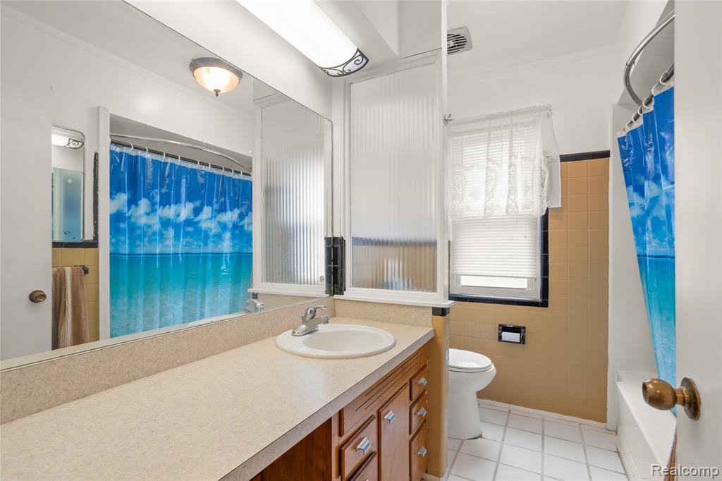 928 N Denwood Street, Dearborn, MI 48128 — Photo 14