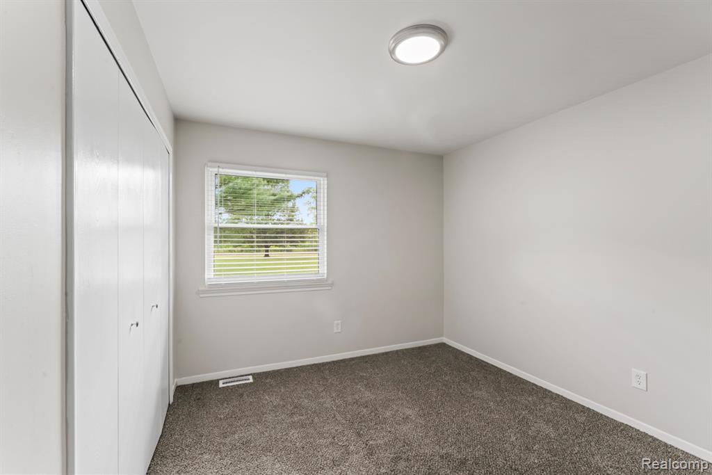 4441 Catlin Road, Columbiaville, MI 48421 — Photo 17