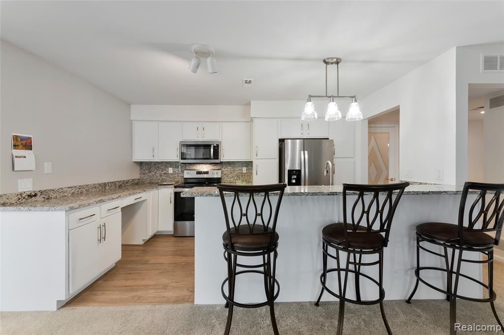 21096 Boulder Circle, Northville, MI 48167 — Photo 20