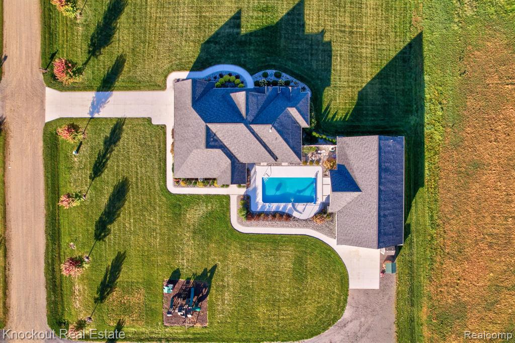 3002 Boice Drive, Birch Run, MI 48415 — Photo 75