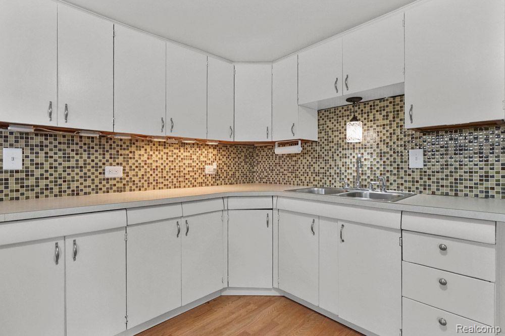 32 EAST ST, Oxford, MI 48371 — Photo 8