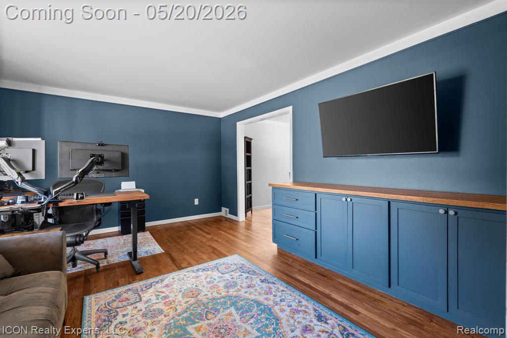 23516 Kim Drive, Clinton Twp, MI 48035 — Photo 9