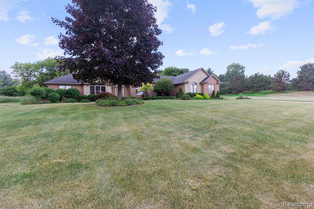 71064 BURLISON Lane, Bruce, MI 48065 — Photo 47