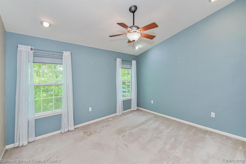 6711 CORTLAND Avenue, Brighton, MI 48114 — Photo 22