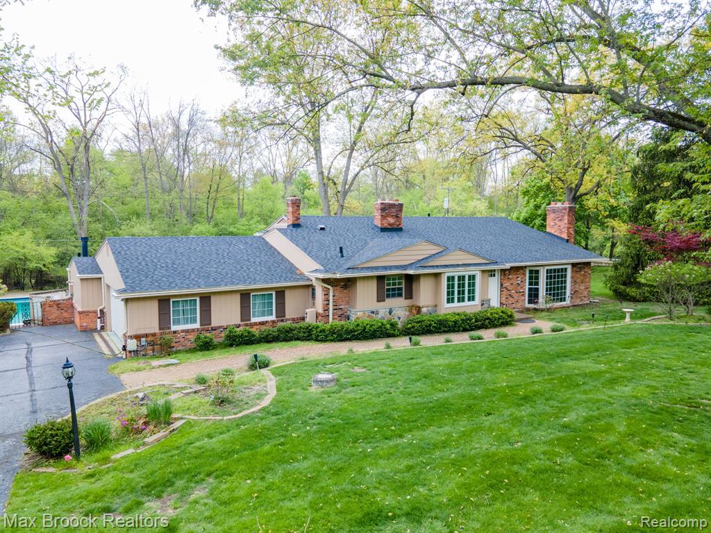 25461 Tweed Drive, Franklin, MI 48025 — Photo 51
