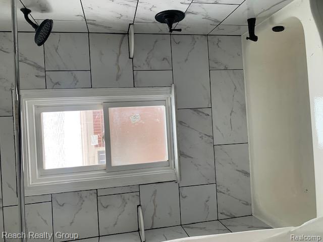17706 STAHELIN Avenue, Detroit, MI 48219 — Photo 8