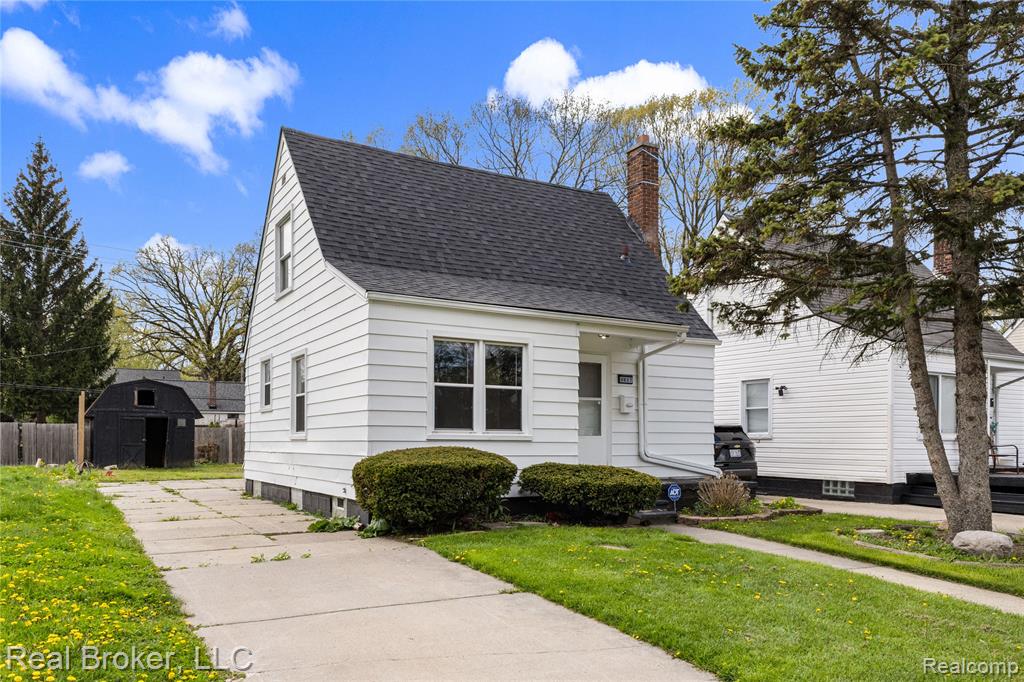 4637 University Place, Detroit, MI 48224 — front exterior