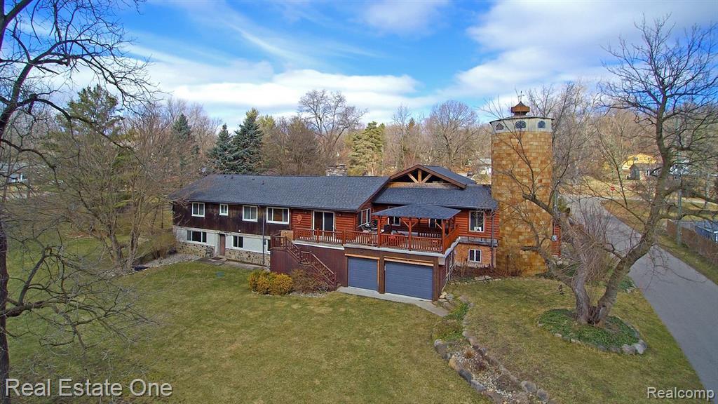 4909 ALGONQUIN Boulevard, Clarkston, MI 48348 — Photo 6