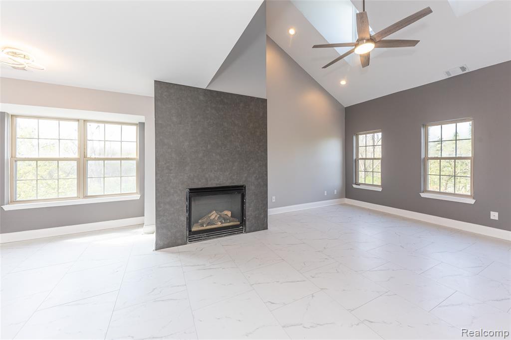 29242 W Glen Oaks, Farmington Hills, MI 48334 — Photo 4