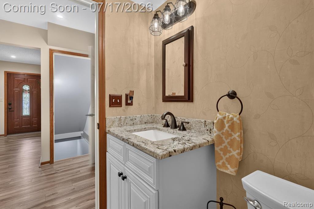 60309 Lamplighter Drive, New Hudson, MI 48165 — Photo 20