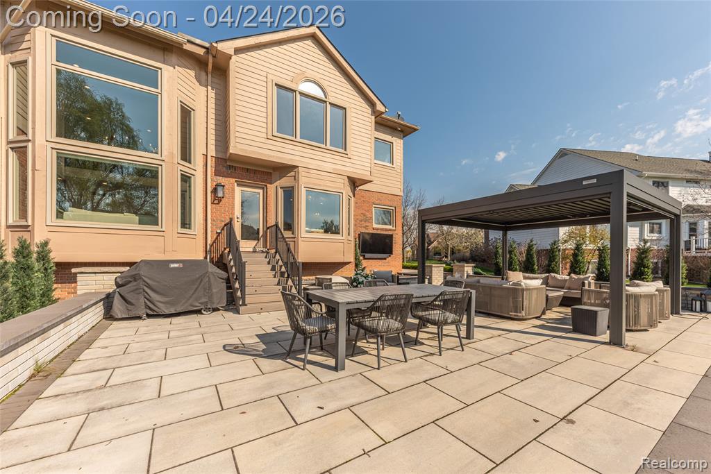 45711 Bristol Circle, Novi, MI 48377 — Photo 61