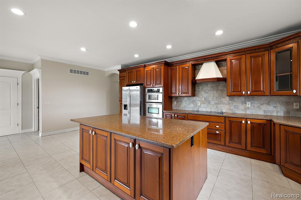 66701 NOTRE DAME Boulevard, Washington, MI 48095 — Photo 38