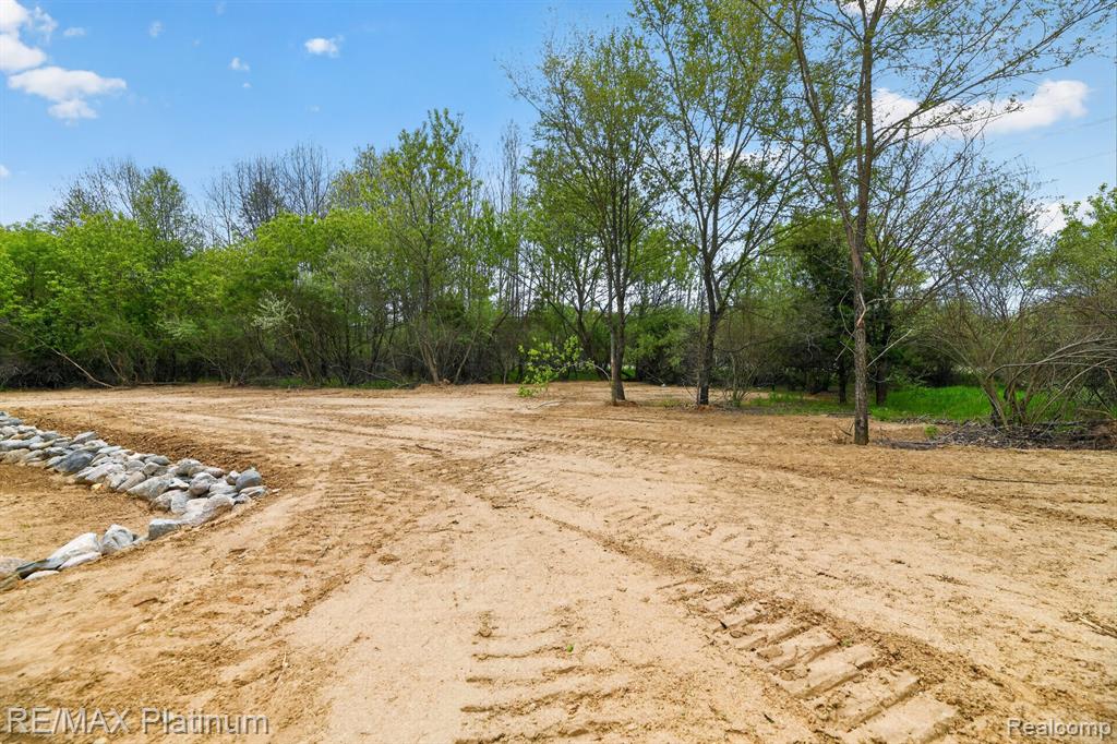 3073 Gecko Trail E, Pinckney, MI 48169 — Photo 27
