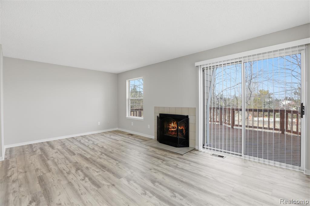 31192 Columbia Drive, Novi, MI, 48377