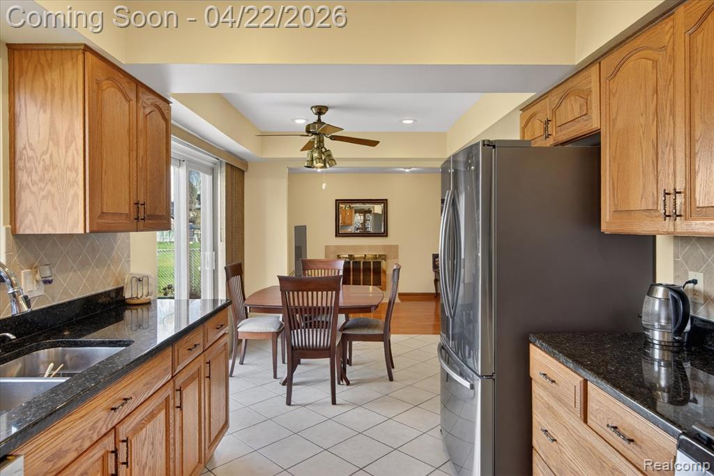 44226 Harsdale Drive, Canton, MI 48187 — Photo 18