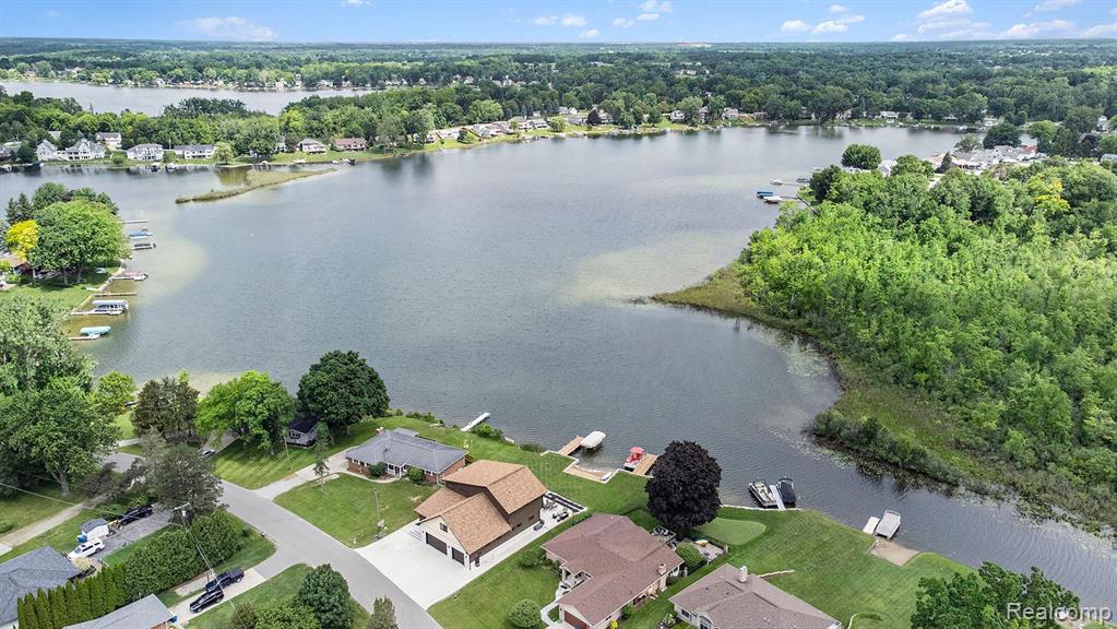 4020 FOUR LAKES Avenue, Linden, MI 48451 — Photo 27