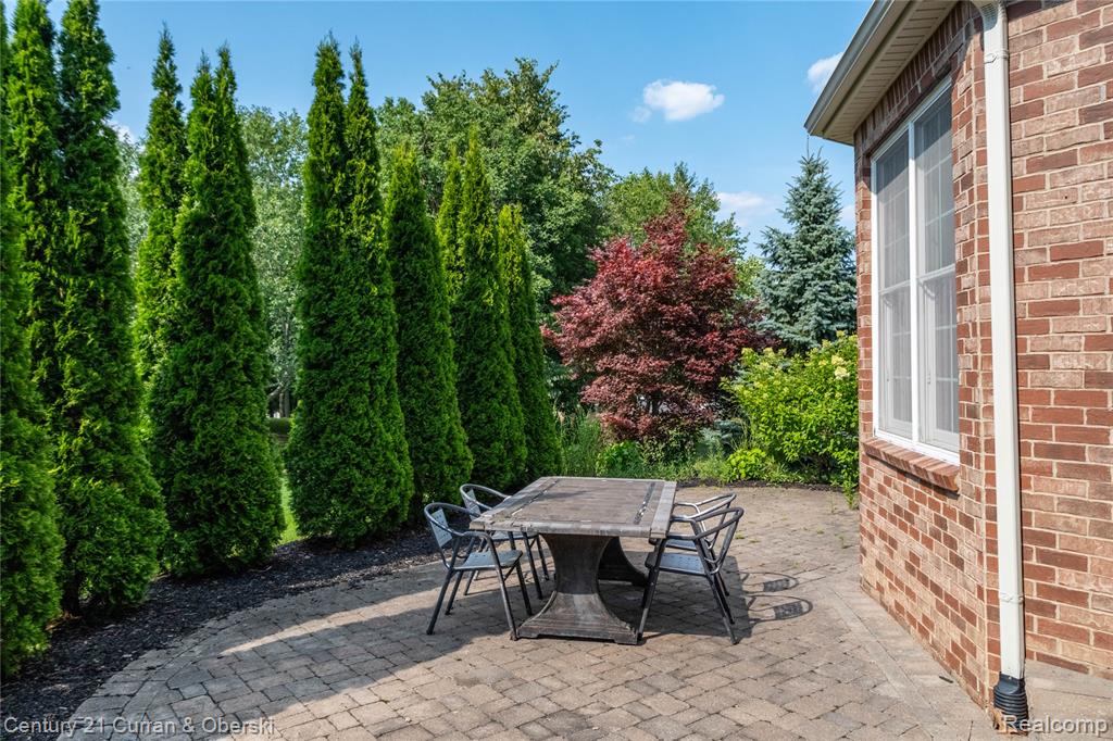50738 Calvert Isle Drive, Novi, MI — Photo 59