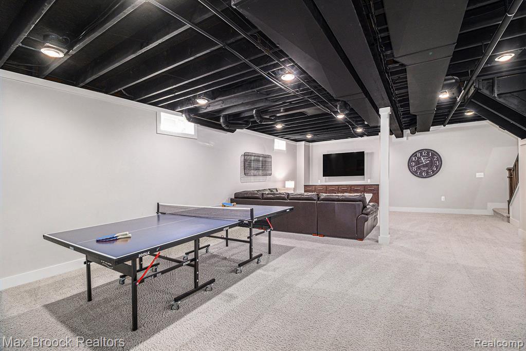 907 E 6TH Street, Royal Oak, MI 48067 — Photo 30