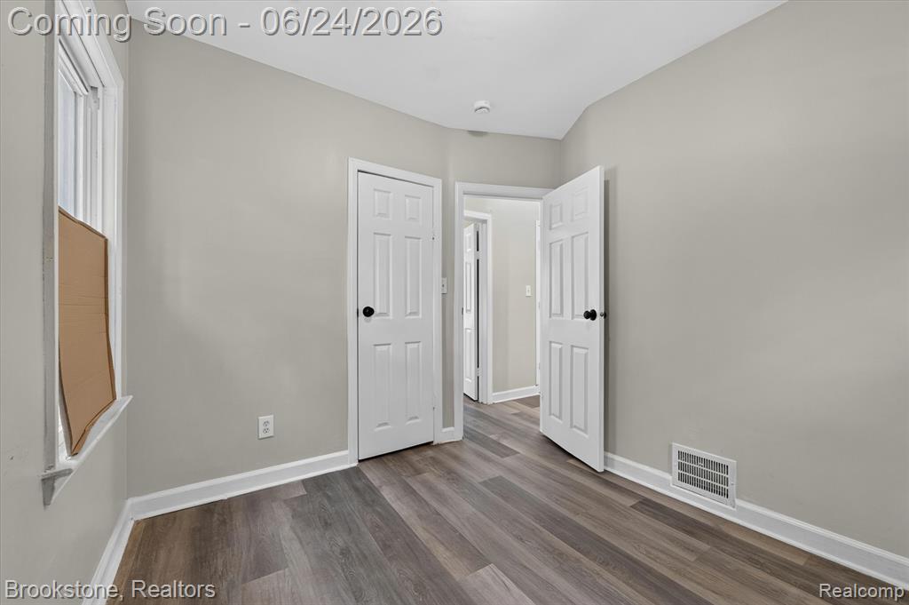 7203 Orchard Avenue, Warren, MI 48091 — Photo 20