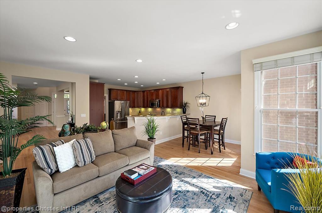 44683 Broadmoor Circle N, Northville, MI 48168 — Photo 24