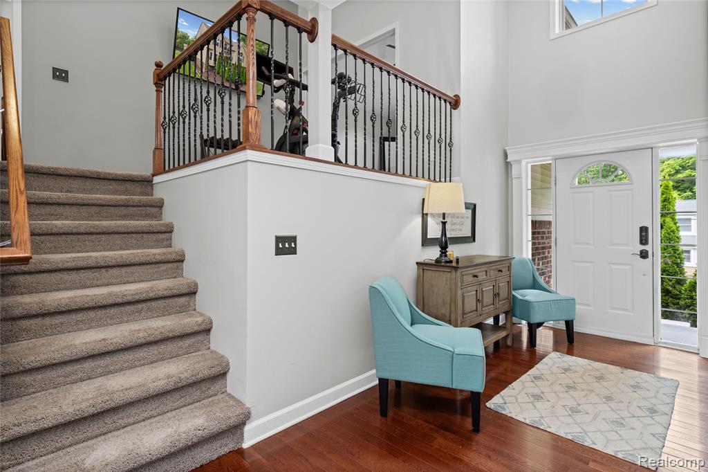 730 Leon Road, Walled Lake, MI 48390 — Photo 13