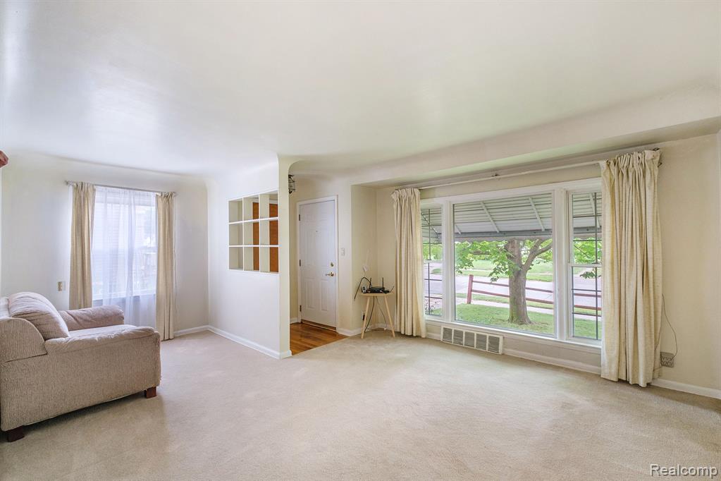 4121 Menton Street, Flint, MI 48507 — Photo 4