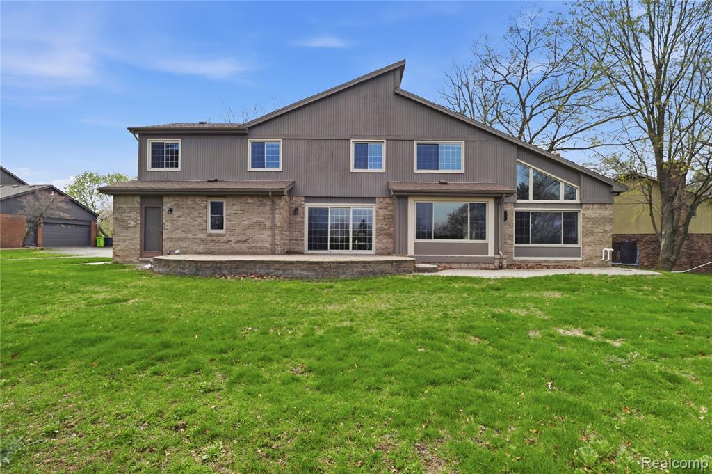 2084 Wabeek Hill Court, Bloomfield Hills, MI 48302 — Photo 5