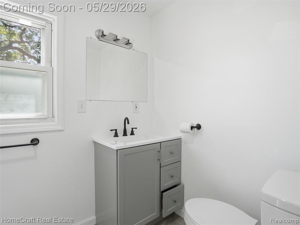 31245 BEVERLY Road, Romulus, MI 48174 — Photo 13