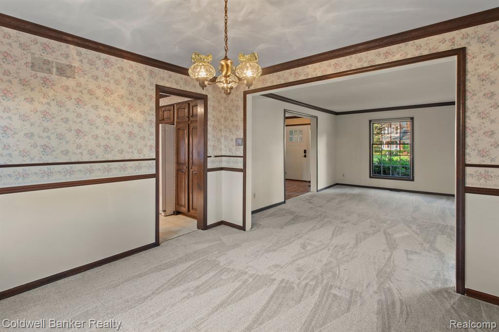 16235 WINCHESTER Drive, Northville, MI 48168 — Photo 18