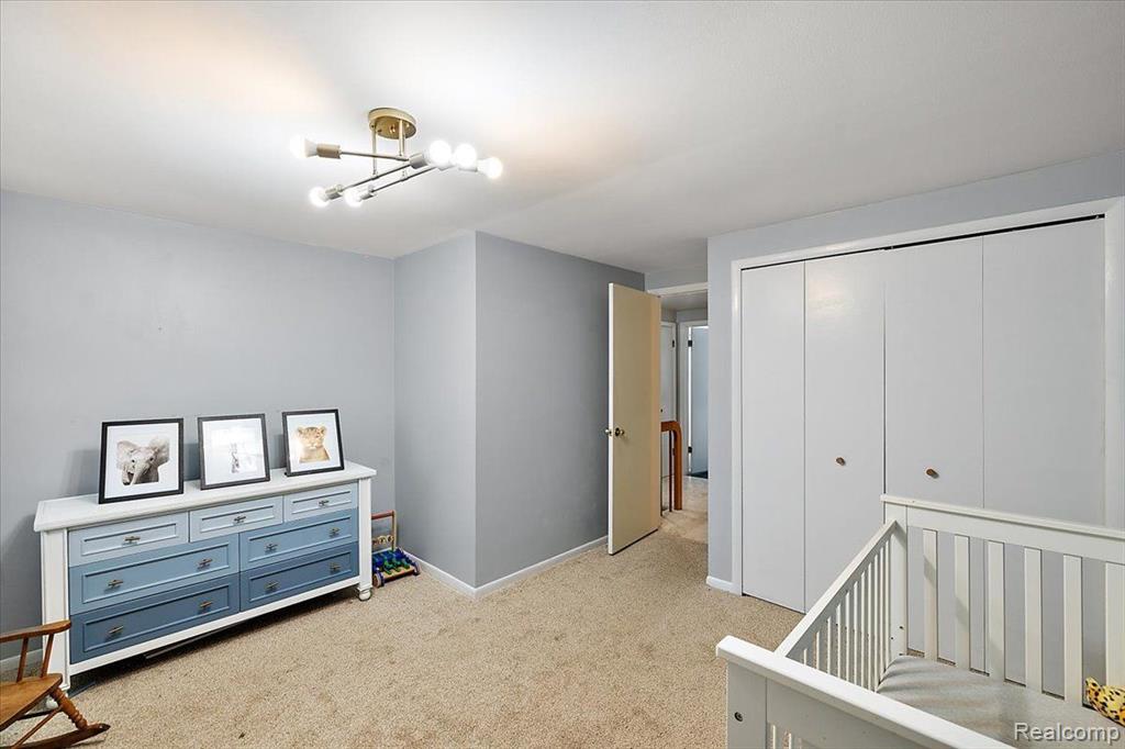 4592 FAIRWAY Ridge, West Bloomfield, MI 48323 — Photo 36
