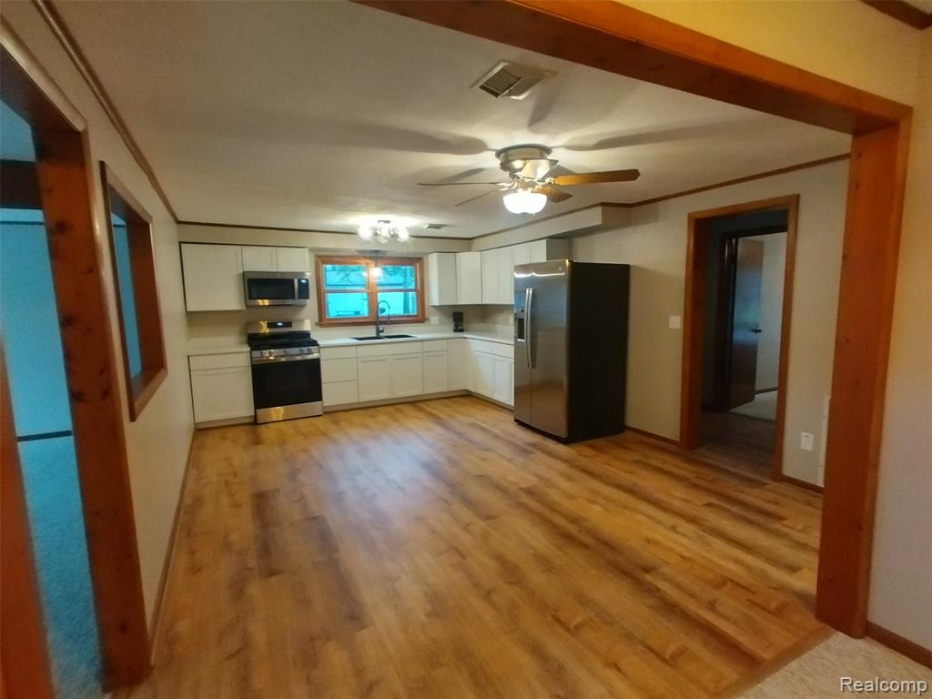 308 Sullivan Avenue, Prudenville, MI 48651 — Photo 4