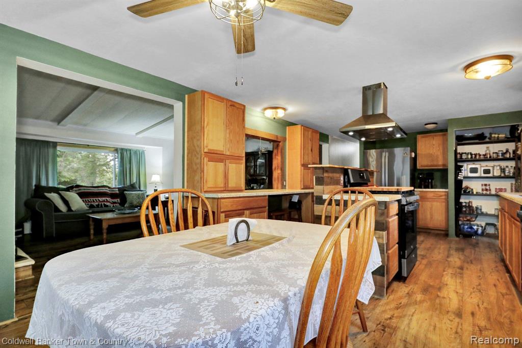 6068 W GRAND RIVER Road, Laingsburg, MI 48848 — Photo 13