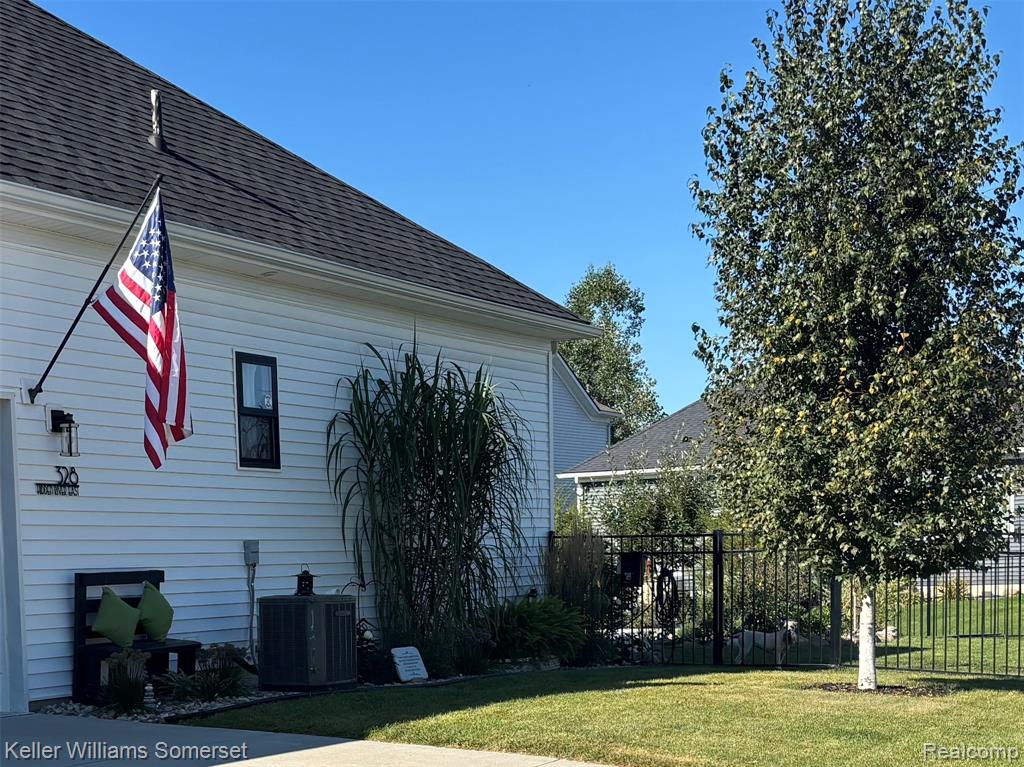 328 Hidden E, Holly, MI 48442 — Photo 59
