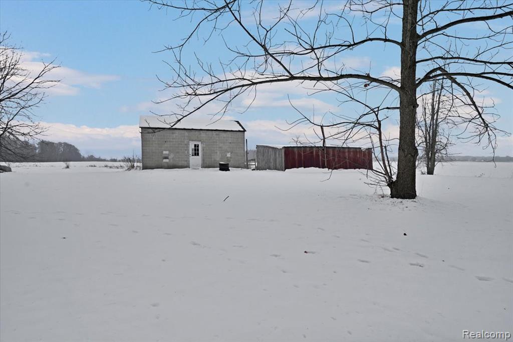 8858 Willits Road, Mayville Vlg, MI 48744 — Photo 17