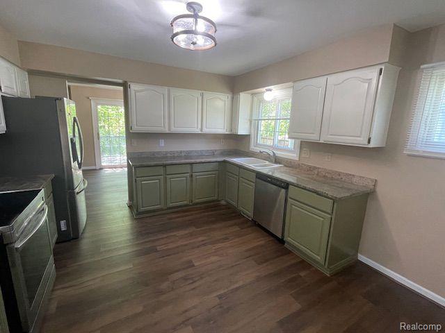 6871 TANGLE WOOD, Waterford, MI 48327 — Photo 8