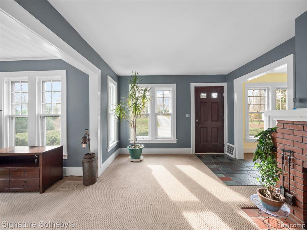 7 ROBERTSON Court, Clarkston, MI — Photo 6