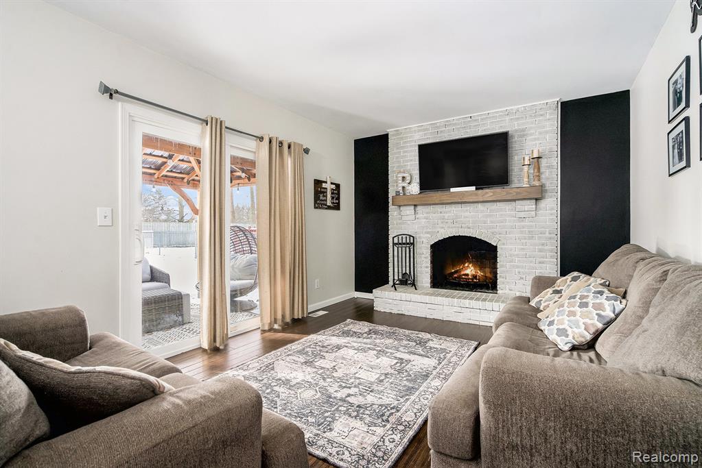 43607 Ryegate Street, Canton, MI 48187 — Photo 17