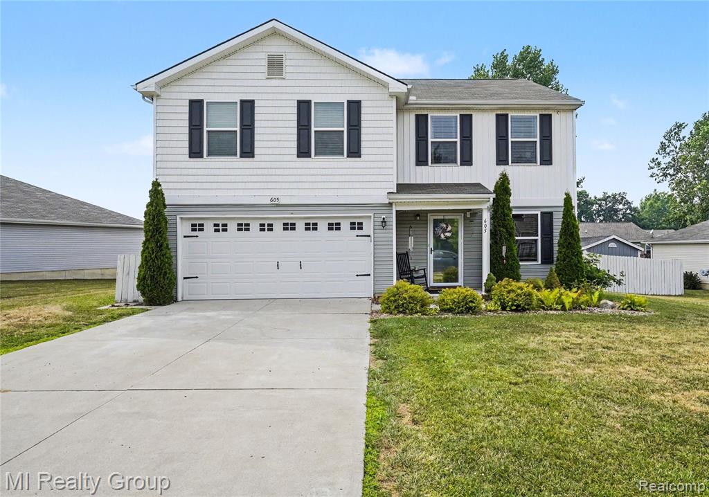 605 Rockway Drive, Linden, MI 48451