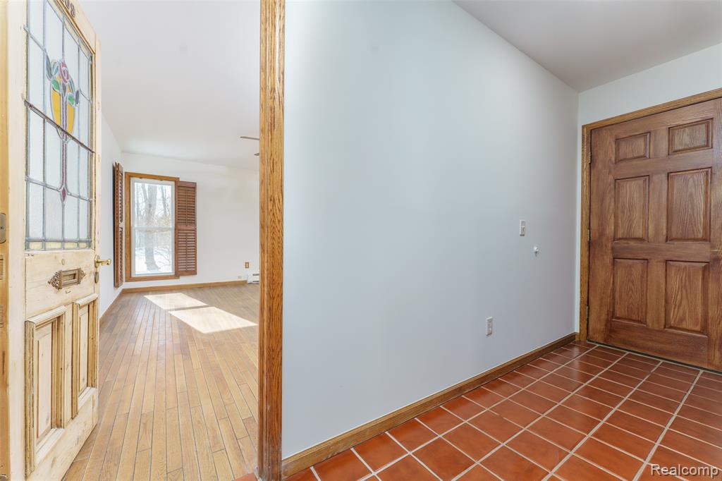 9800 Roberts Road, Gregory, MI 48137 — Photo 24