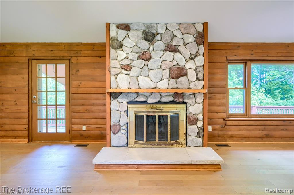 1077 Hadley Road, Lapeer, MI 48446 — Photo 13