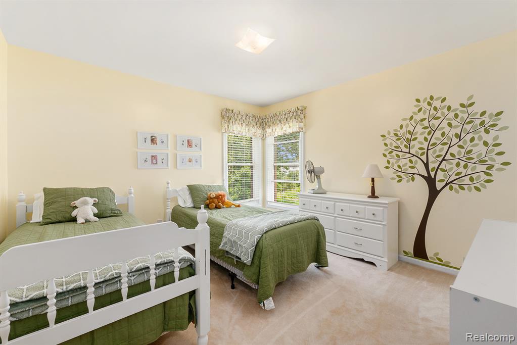 6907 KINGS MILL Drive, Canton, MI 48187 — Photo 22